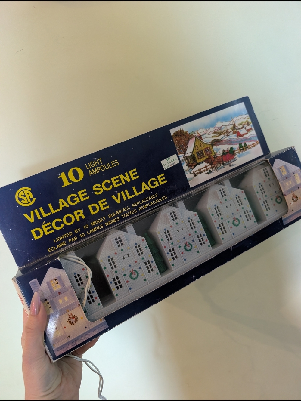 Vintage Village Scene Light Set - White Mini Houses (10)